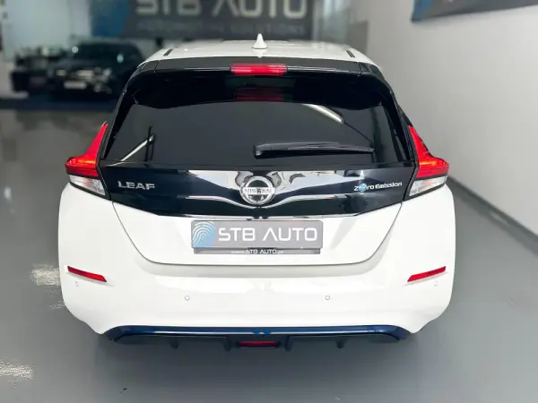 Nissan Leaf 62 kWh e+ N-Connecta 6