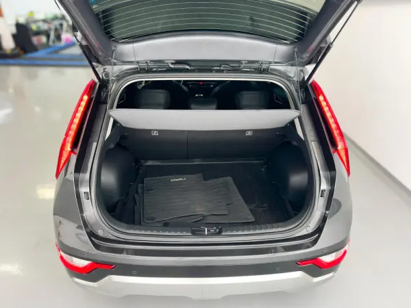 Kia Niro 1.6 GDi HEV Tech 12