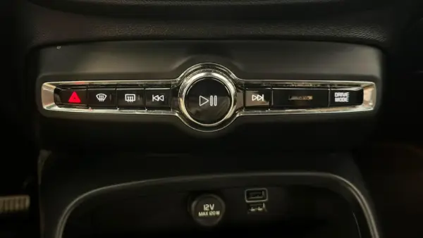 Volvo XC 40 1.5 T5 PHEV Inscription Expression 21