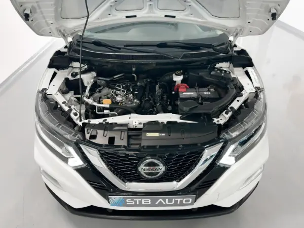 Nissan Qashqai 1.3 DIG-T N-Connecta DCT 38