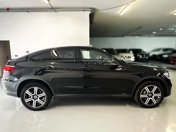 Mercedes-Benz GLC 300 de Coupé 4Matic 5