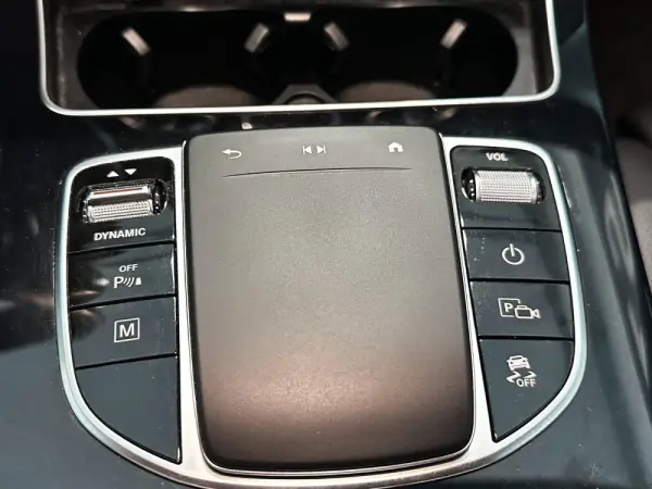 Mercedes-Benz GLC 300 de Coupé 4Matic 44