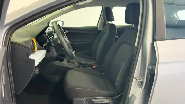 SEAT Ibiza 1.0 TSI STYLE 16