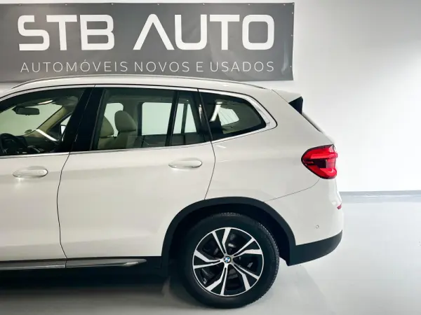 BMW X3 30 e xDrive Line Luxury 16