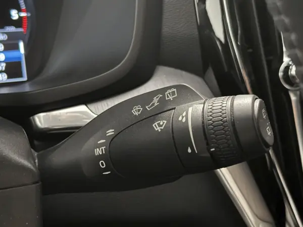 Volvo V60 B4 D Geartronic Momentum Pro 34