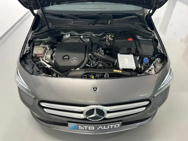 Mercedes-Benz B 180 7G-DCT Progressive 29