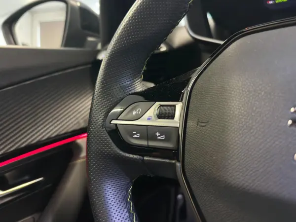 Peugeot 2008 1.2 PureTech GT Line 25