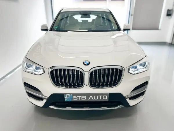 BMW X3 30 e xDrive Line Luxury 18