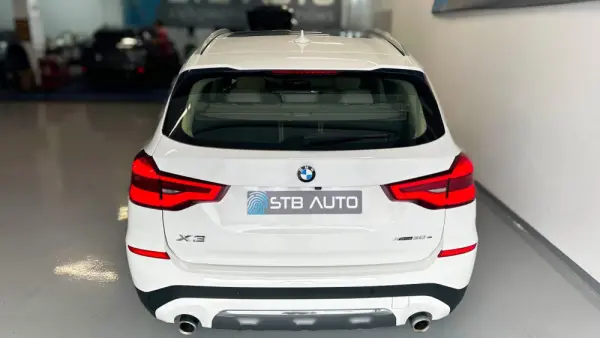 BMW X3 30 e xDrive Line Luxury 5