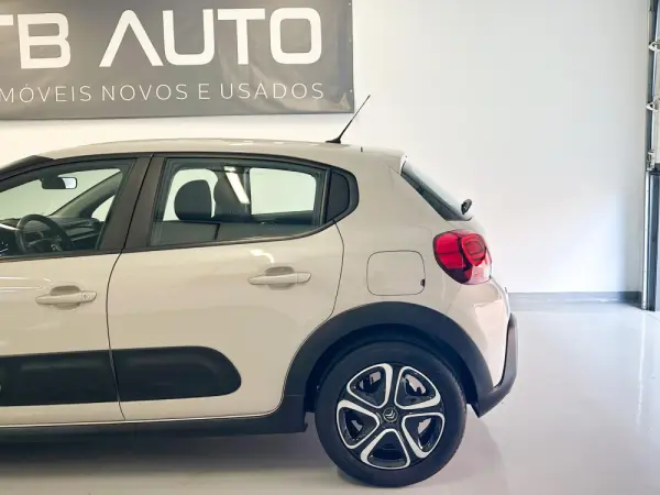 Citroen C3 Pure Tech S&S Feel 24