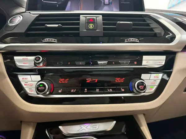 BMW X3 30 e xDrive Line Luxury 23