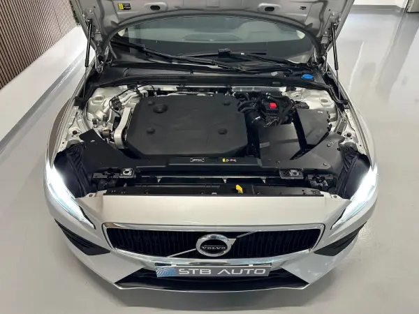 Volvo V60 B4 D Geartronic Momentum Pro 46