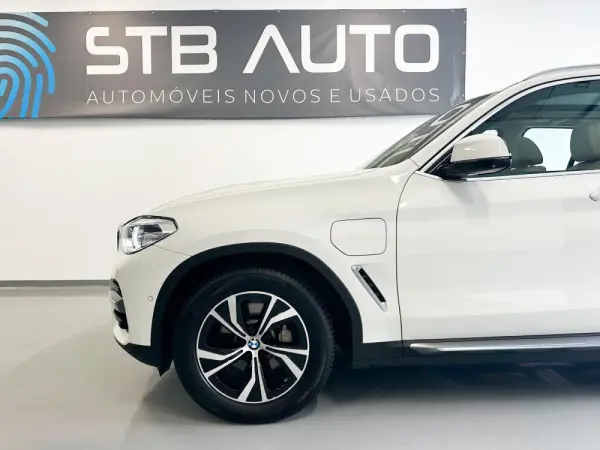 BMW X3 30 e xDrive Line Luxury 15