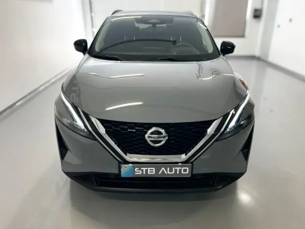 Nissan Qashqai 1.3 DIG-T MHEV Premiere Edition 18