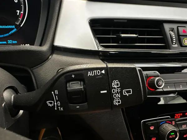 BMW X1 25 e xDrive 27