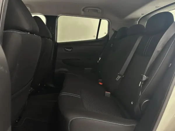 Nissan Leaf 62 kWh e+ N-Connecta 12