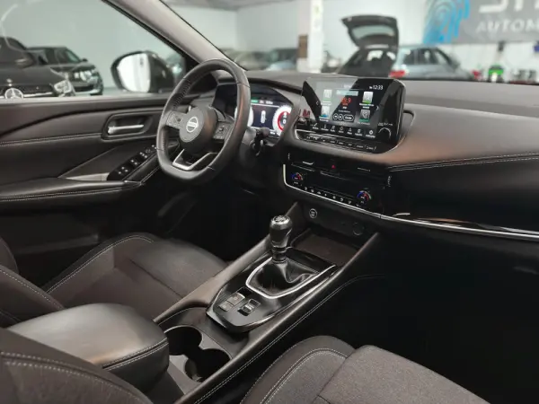 Nissan Qashqai 1.3 DIG-T MHEV Premiere Edition 21