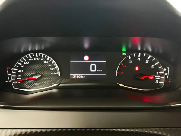 Peugeot 2008 PureTech 130 Stop&Start Allure 37