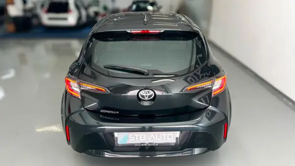 Toyota Corolla 1.2 TURBO DYNAMIC PLUS 4