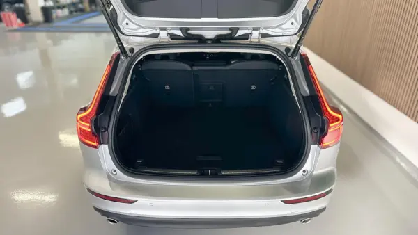 Volvo V60 B4 D Geartronic Momentum Pro 16