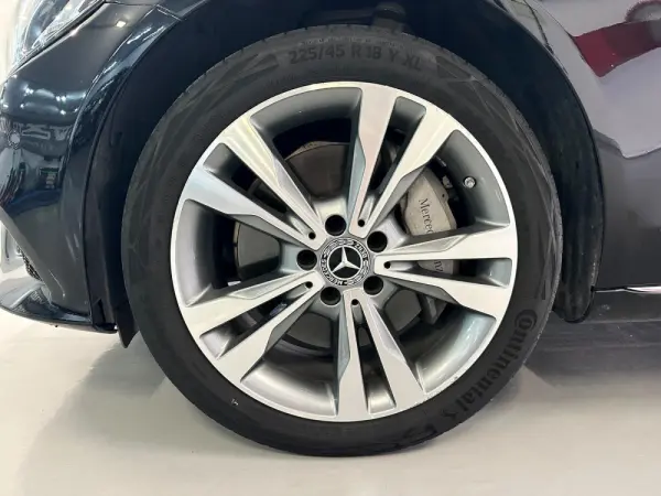 Mercedes-Benz C 300 de T 9G-TRONIC Avantgarde 18