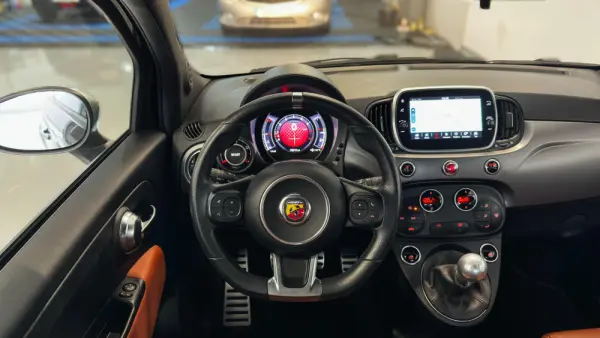Abarth 595 1.4 T-Jet Turismo 12