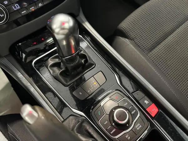 Peugeot 508 SW 1.6 e-HDi Allure 2-Tronic 105g 24