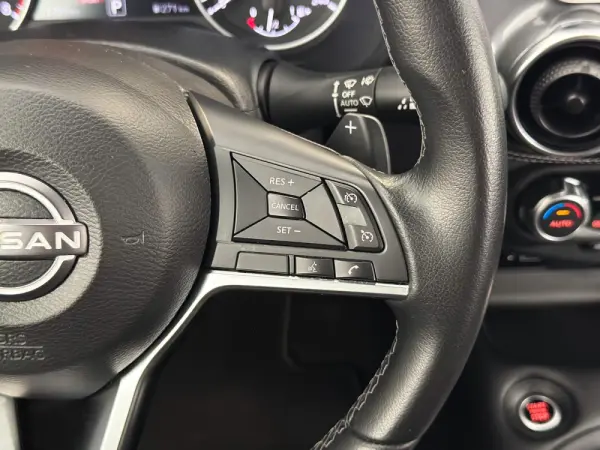 Nissan Juke 1.0 DIG-T N-Connecta DCT 27