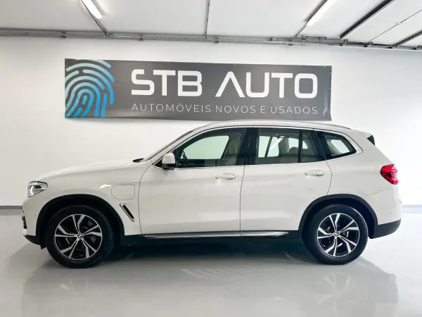 BMW X3 30 e xDrive Line Luxury 3