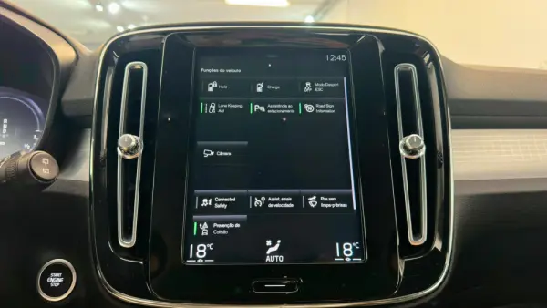 Volvo XC 40 1.5 T5 PHEV Inscription Expression 45