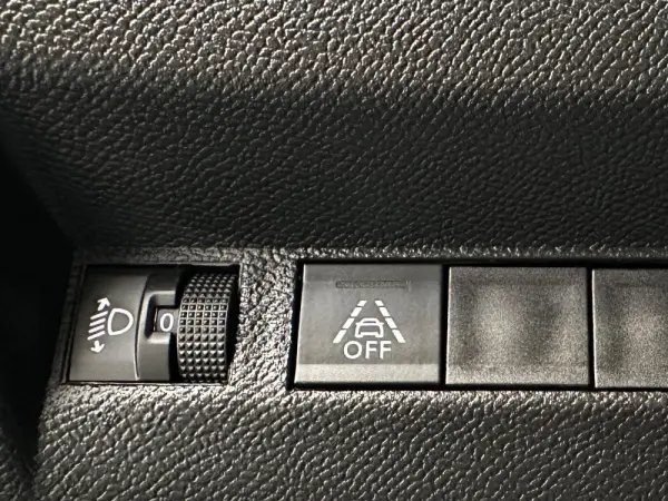 Peugeot 2008 PureTech 130 Stop&Start Allure 34