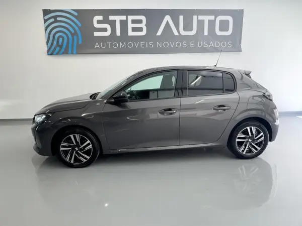Peugeot 208 1.2 PureTech Allure Pack 4