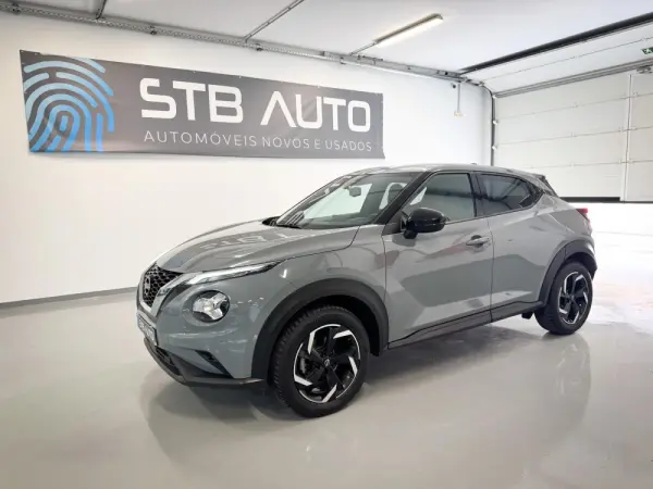 Nissan Juke 1.0 DIG-T N-Connecta DCT 14