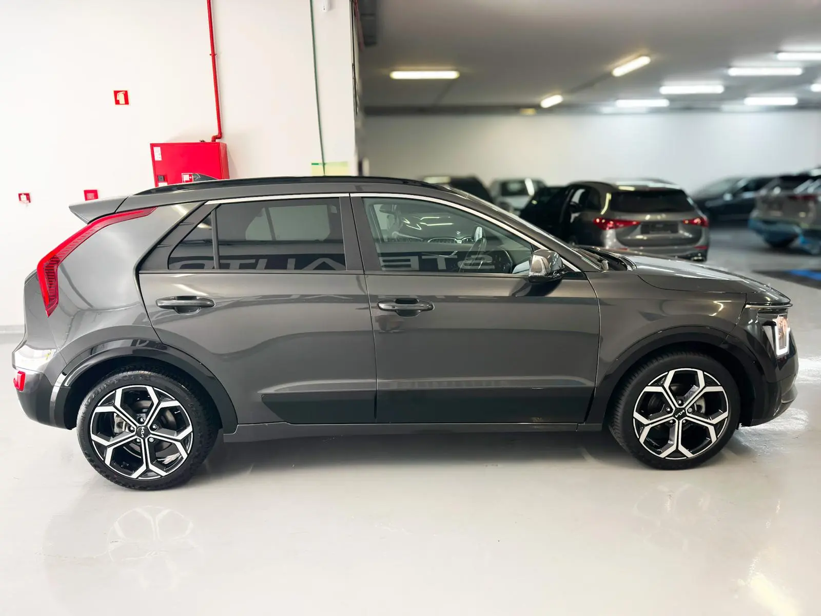 Kia Niro 1.6 GDi HEV Tech 13