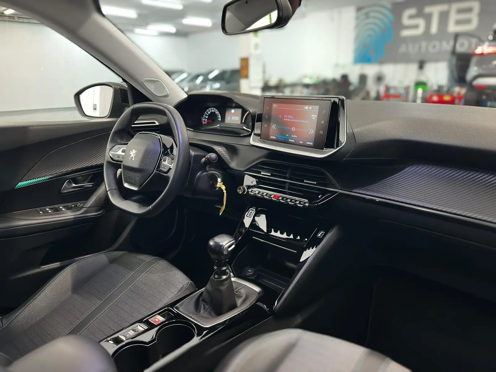 Peugeot 2008 PureTech 130 Stop&Start Allure 8
