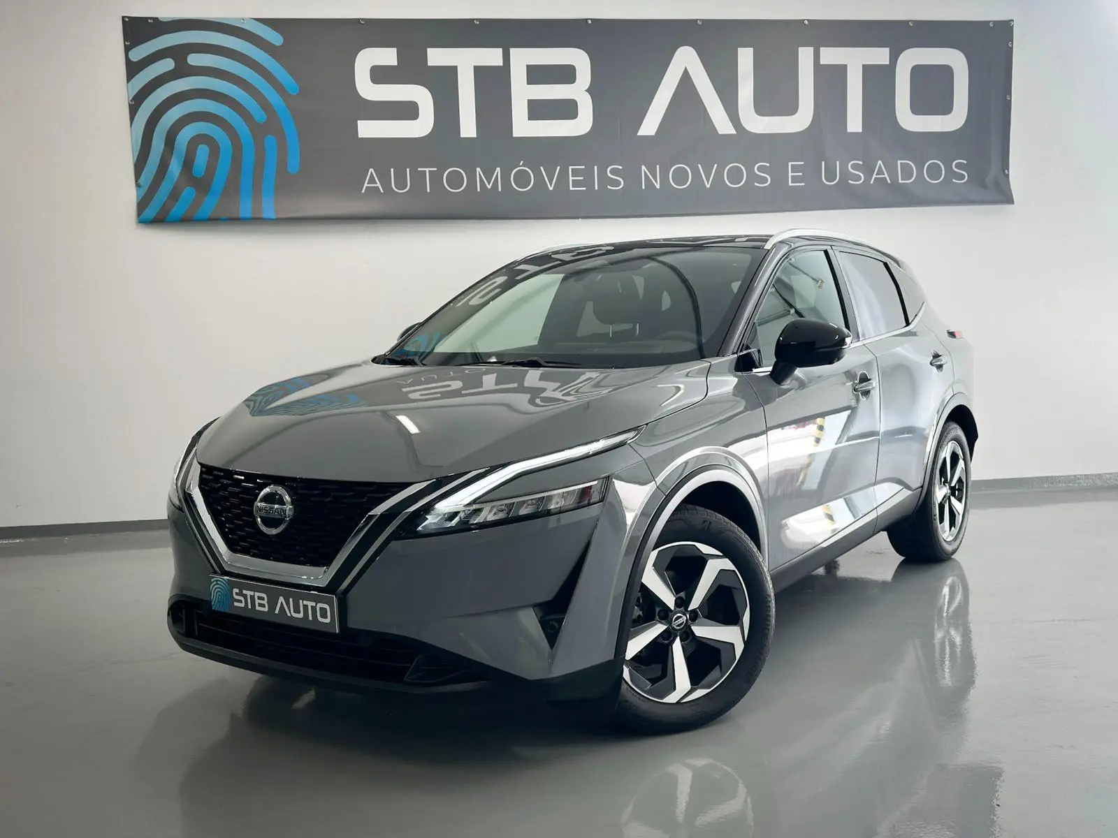 Nissan Qashqai 1.3 DIG-T MHEV Premiere Edition 1
