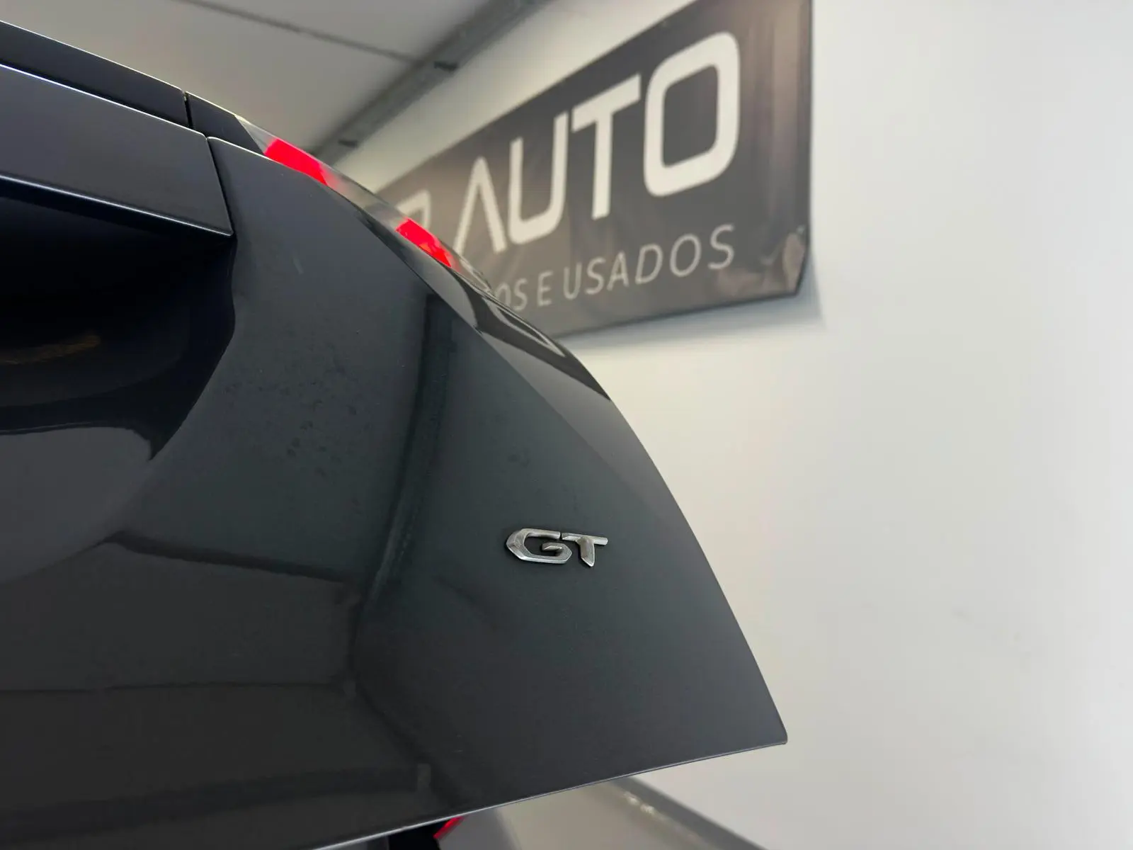 Peugeot 2008 1.2 PureTech GT Line 32