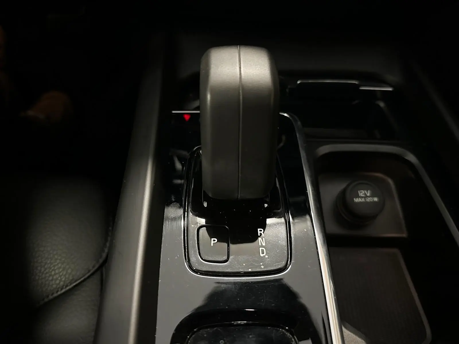 Volvo V60 B4 D Geartronic Momentum Pro 38