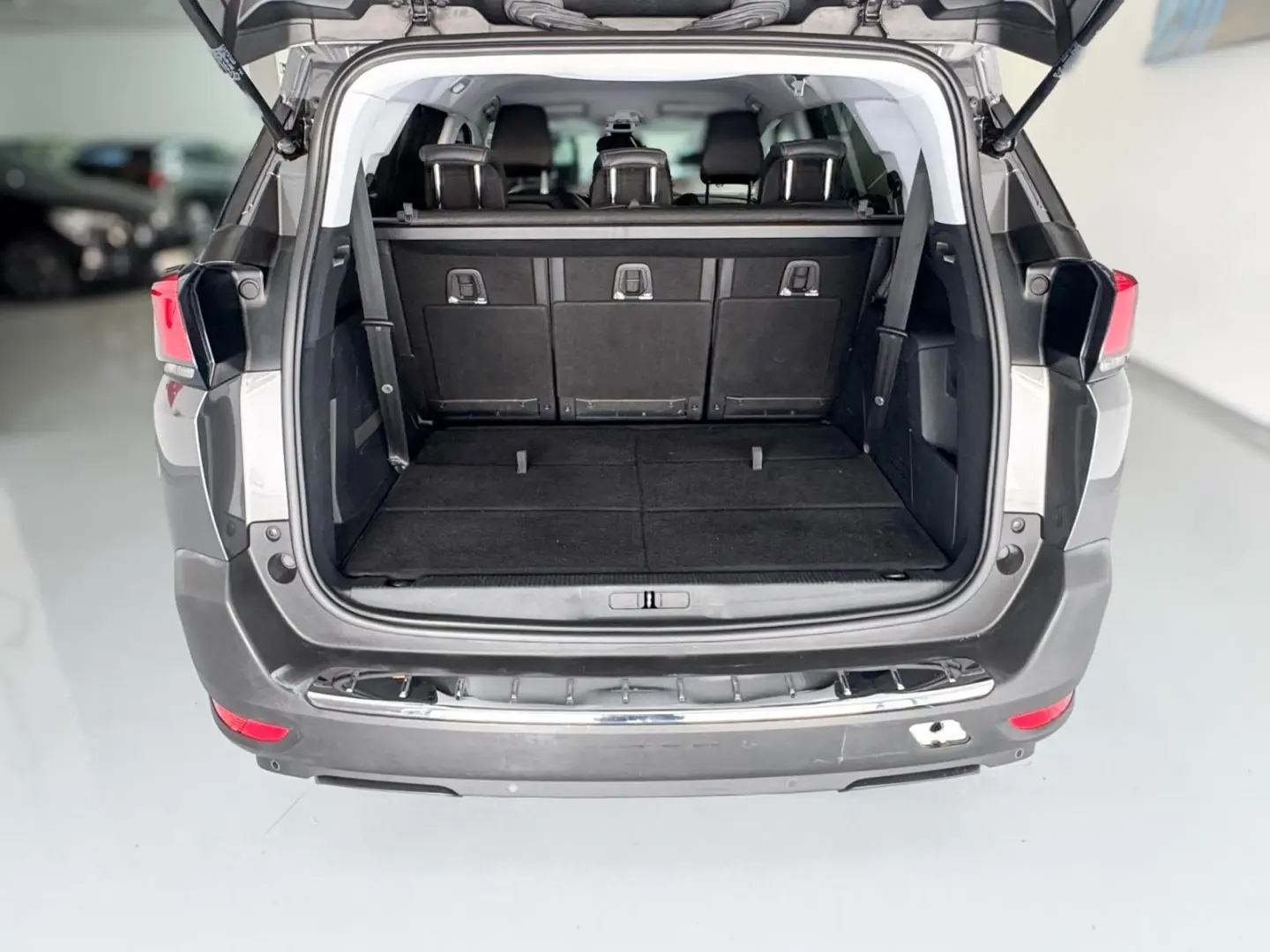 Peugeot 5008 1.5 BlueHDi Allure 14