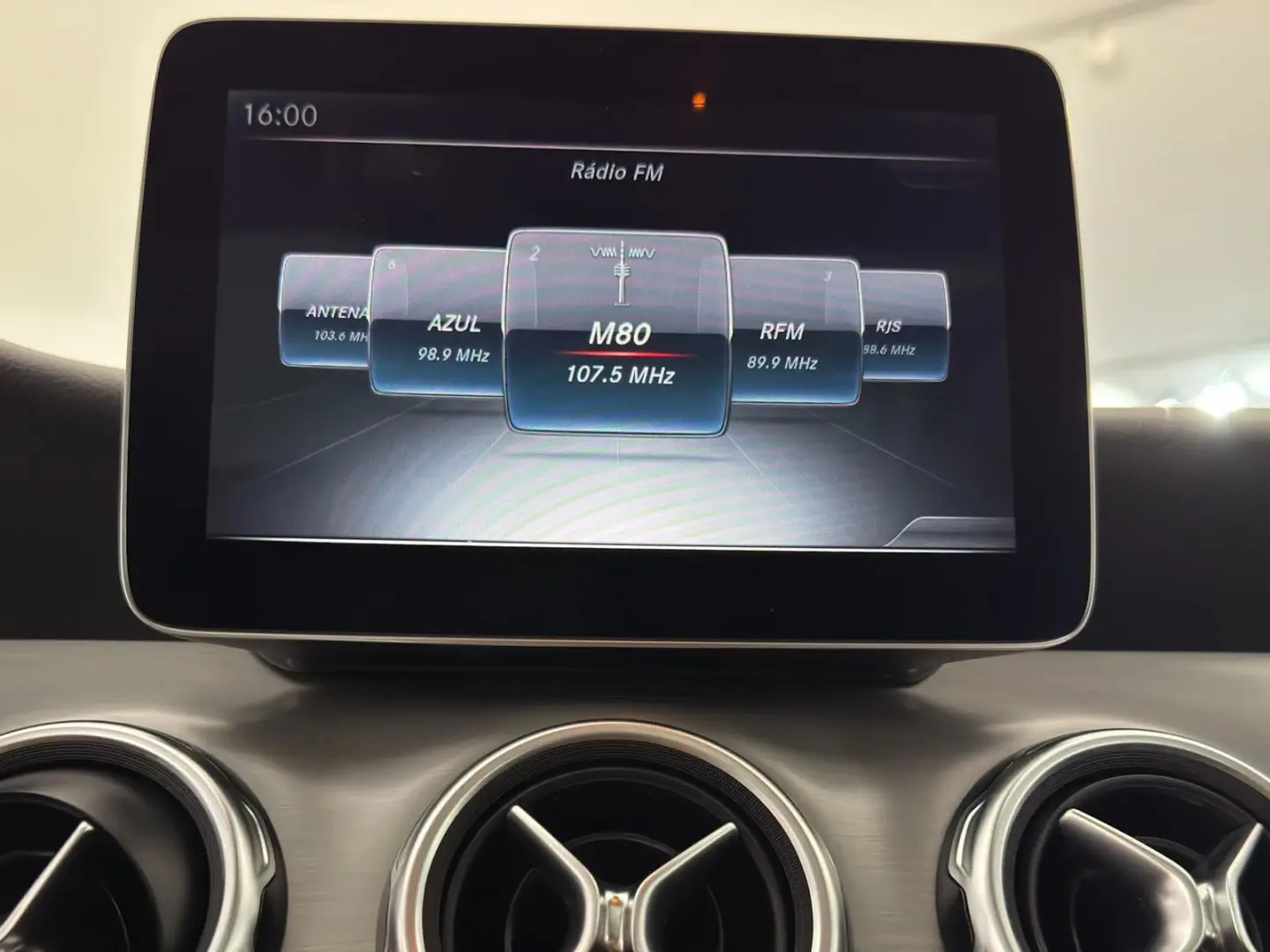 Mercedes-Benz GLA 180 CDi AMG Line 35