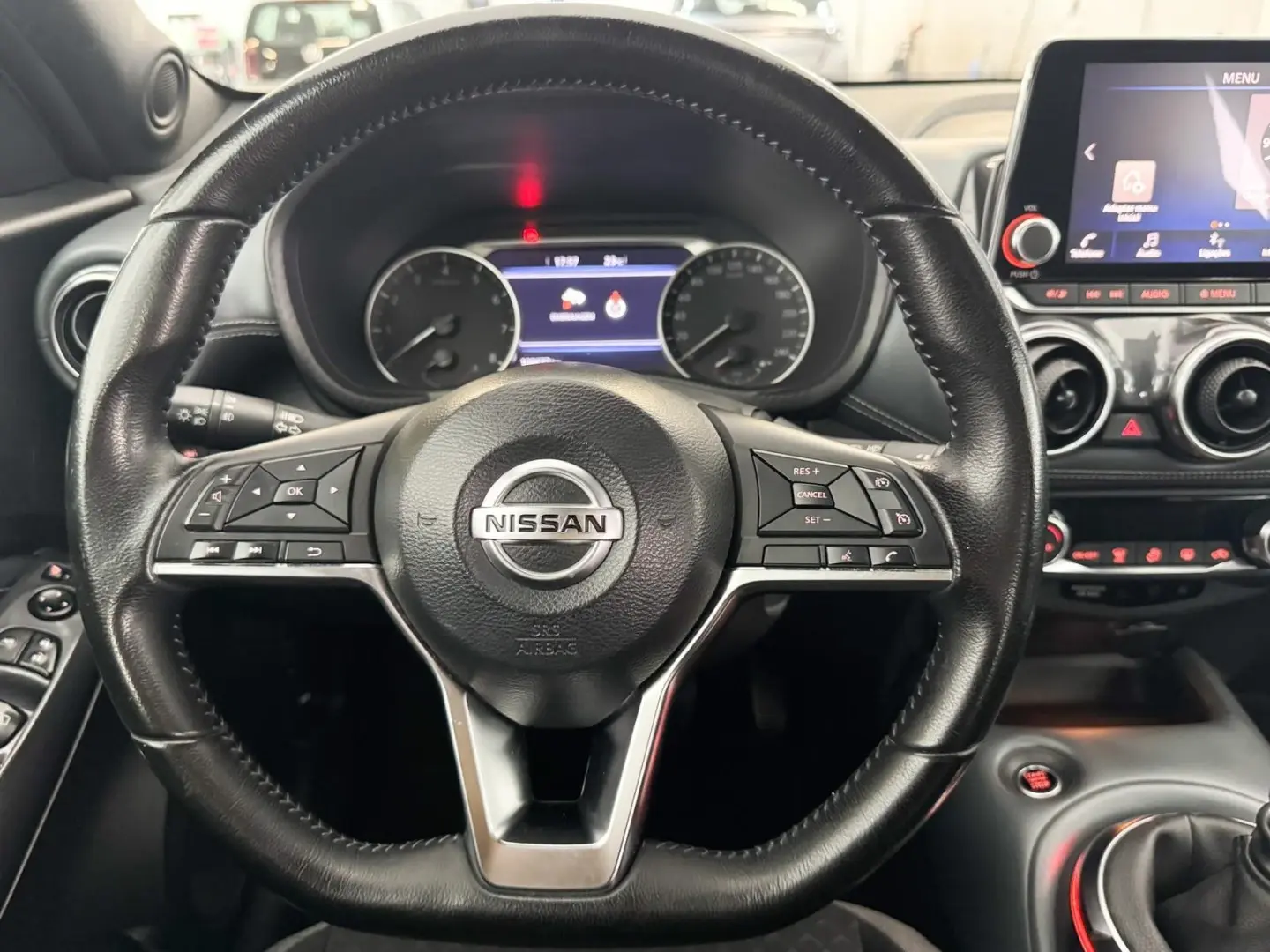 Nissan Juke 1.0 DIG-T N-Design C.Two Tone S. 19