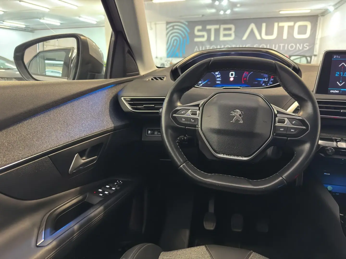 Peugeot 3008 1.5 BlueHDi Allure 16
