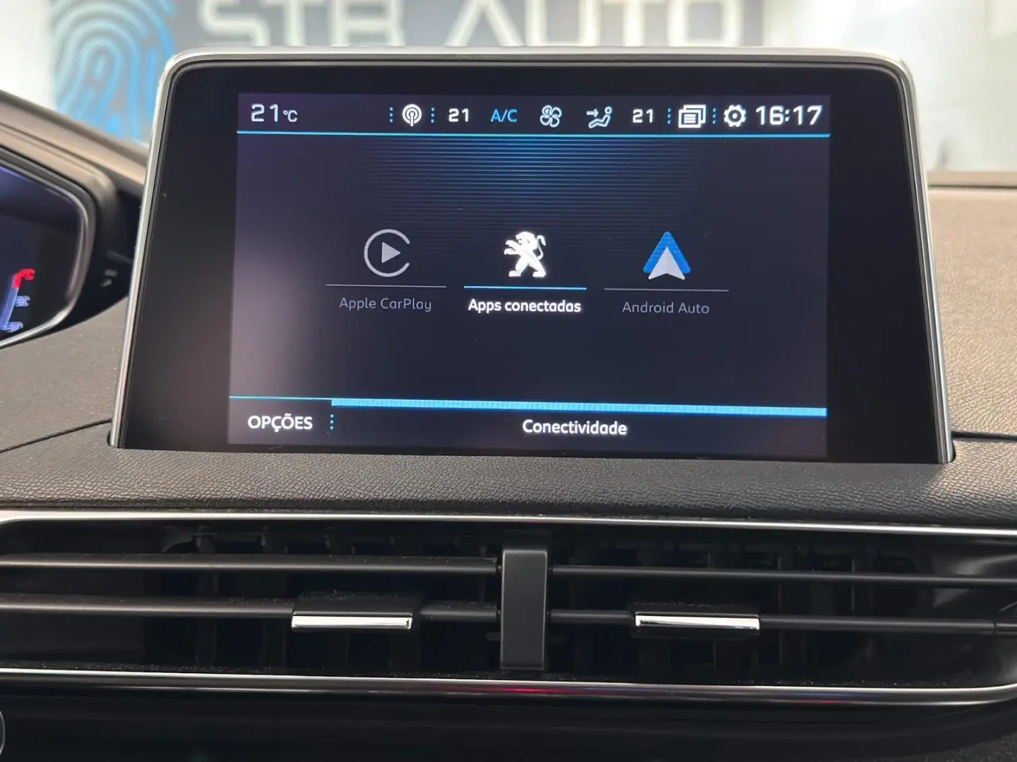 Peugeot 3008 1.5 BlueHDi Allure 28
