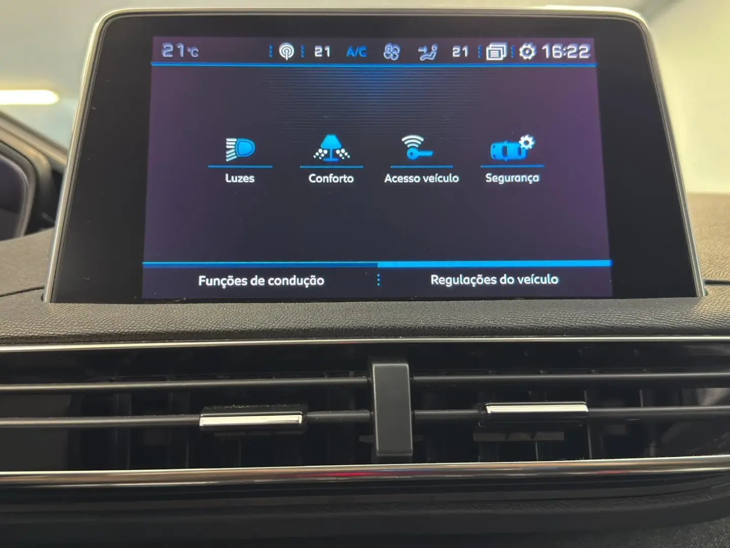 Peugeot 3008 1.5 BlueHDi Allure 32