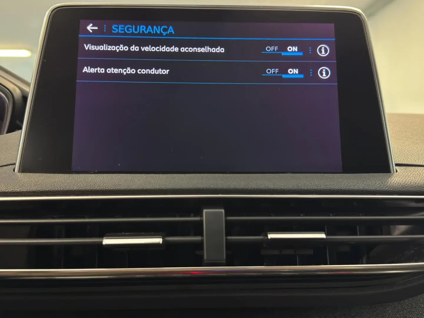 Peugeot 3008 1.5 BlueHDi Allure 33