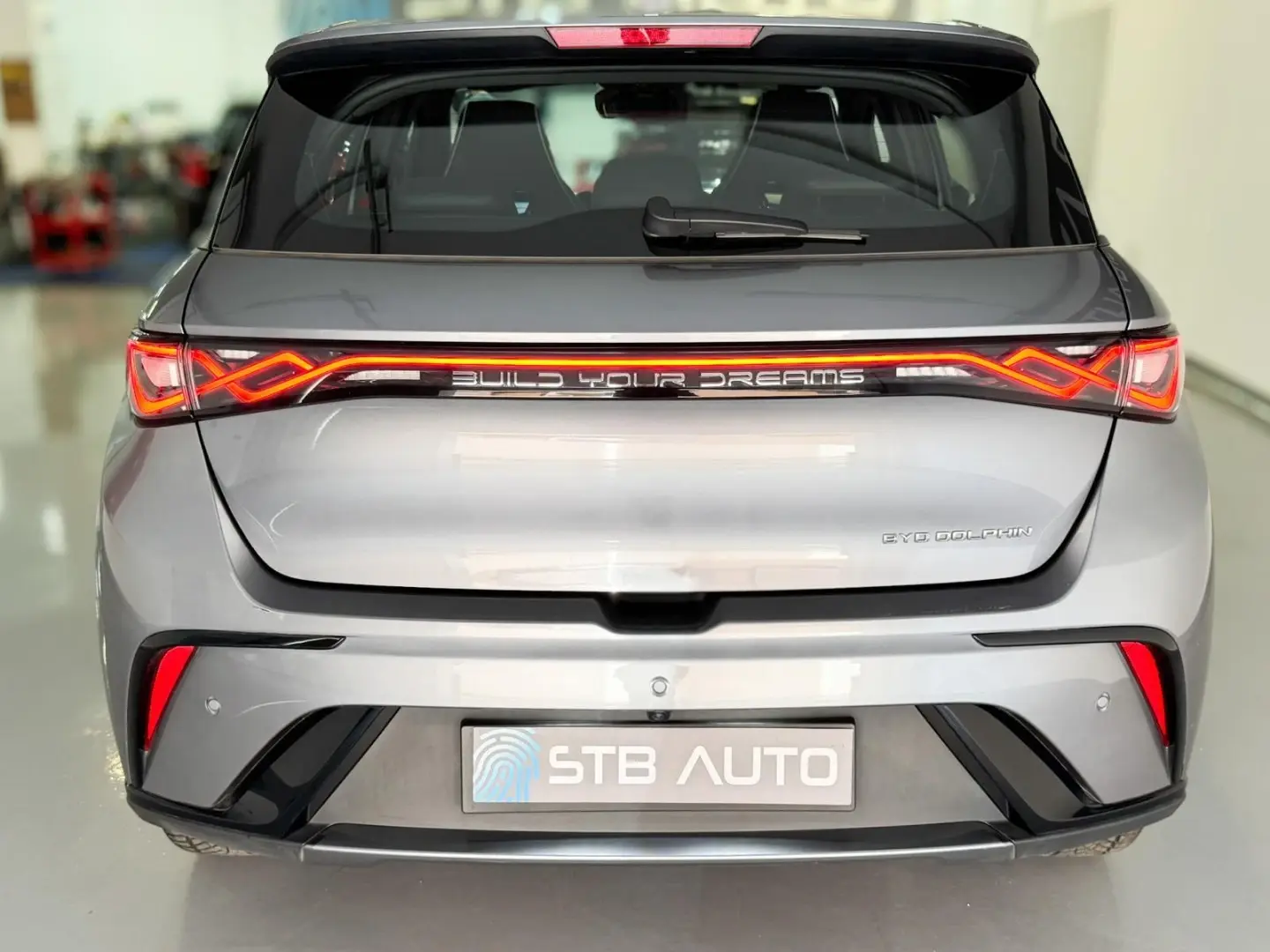 BYD Dolphin 60.4 kWh Comfort 12