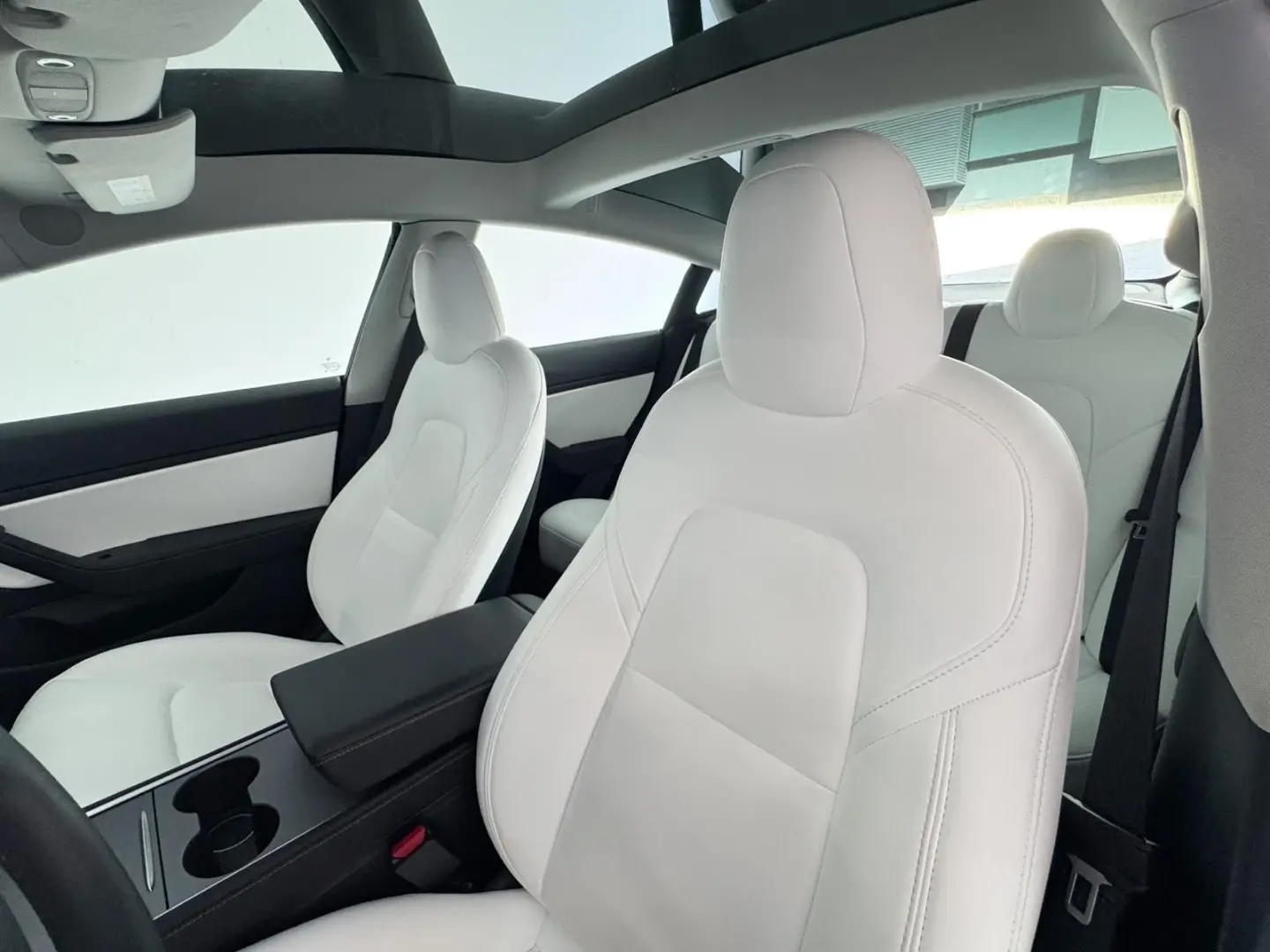 Tesla Model 3 5