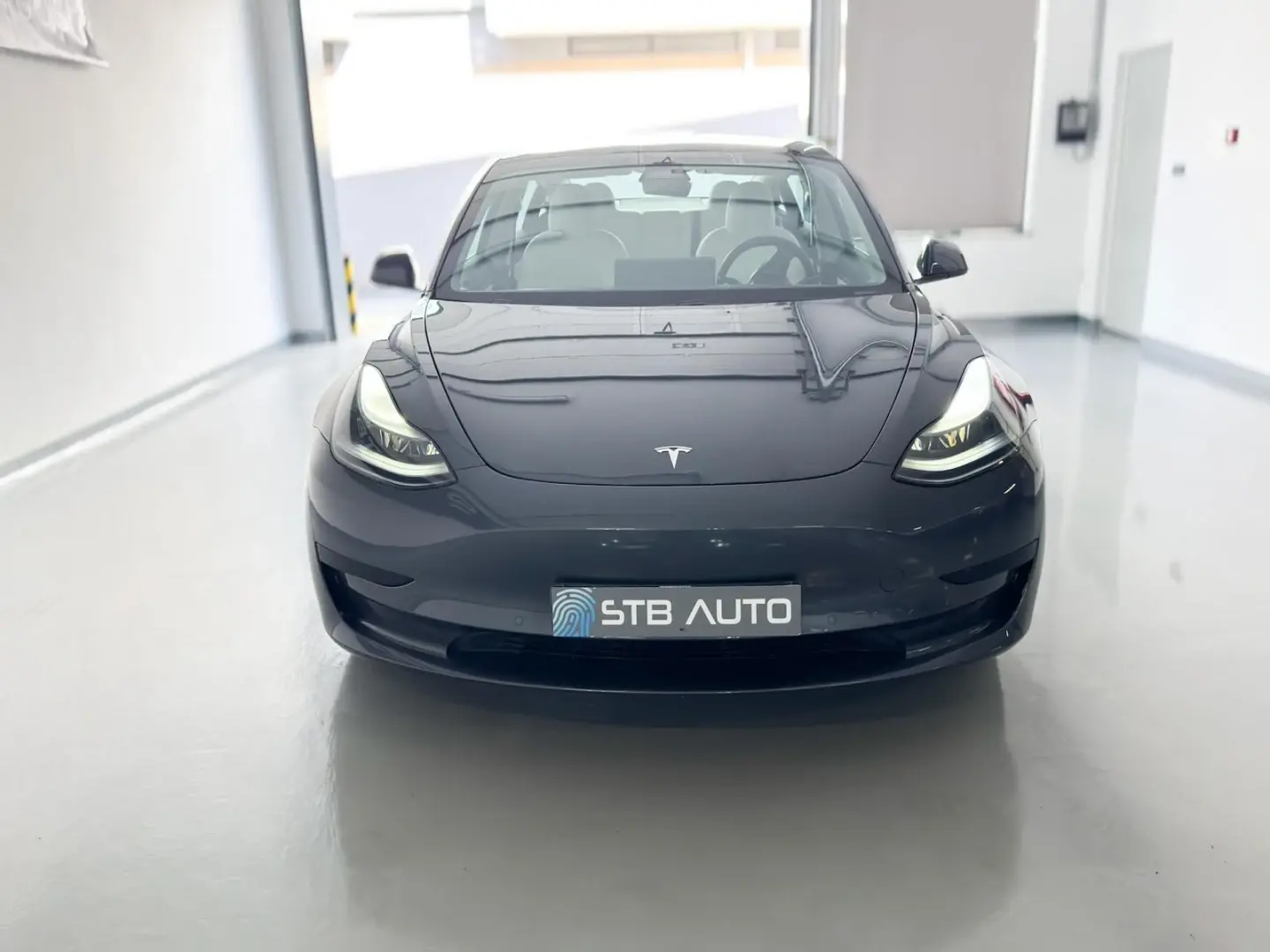 Tesla Model 3 12