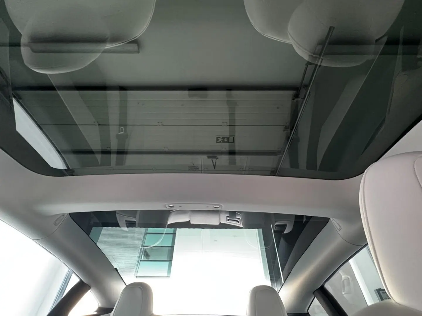Tesla Model 3 33