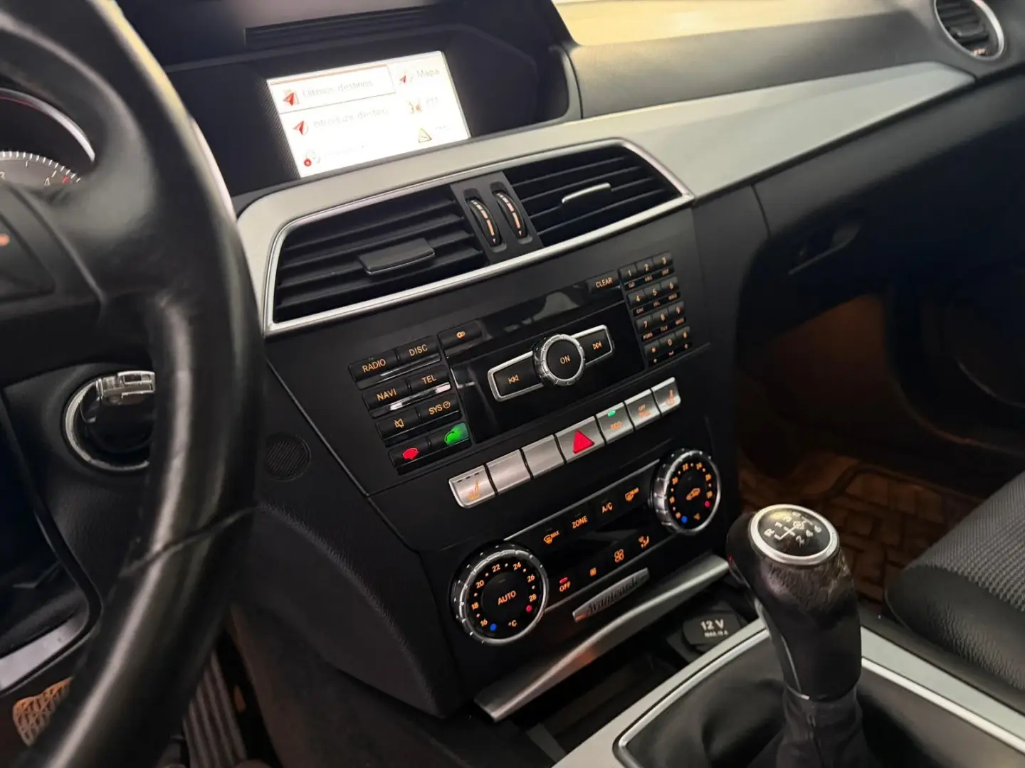 Mercedes-Benz C 220 d Exclusive 16